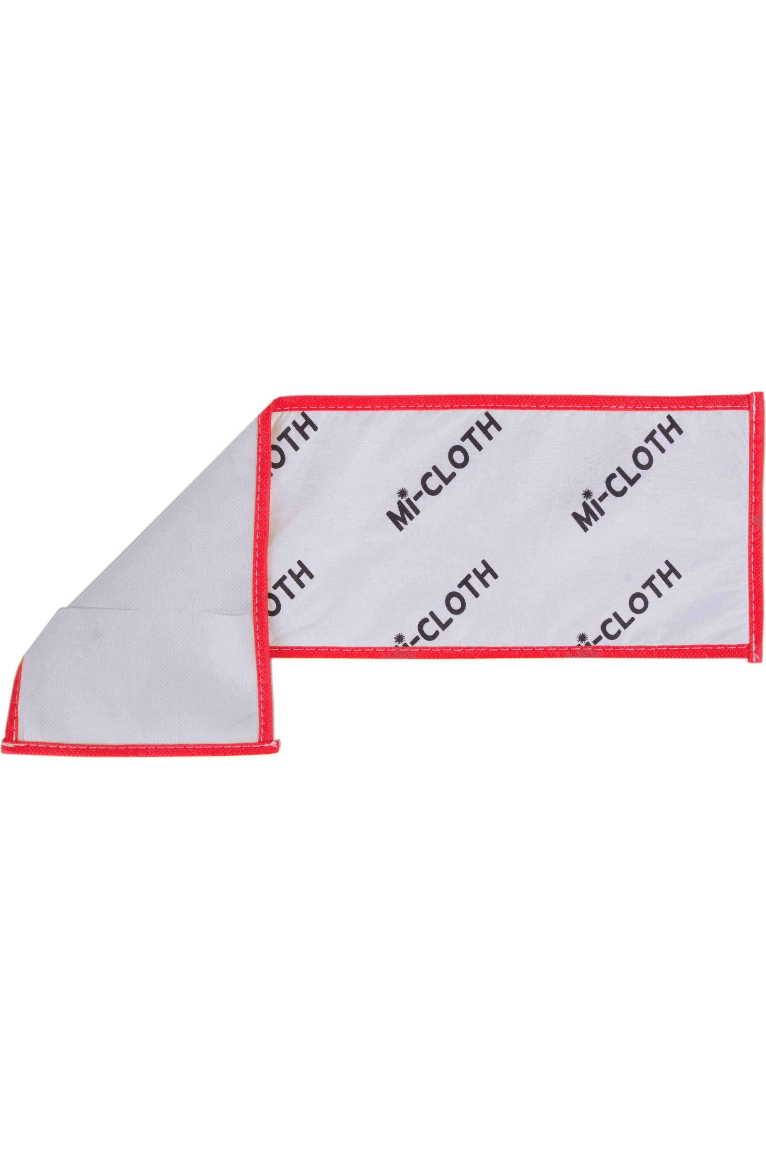 Colour coded 40cm disposable microfibre flat mop head.